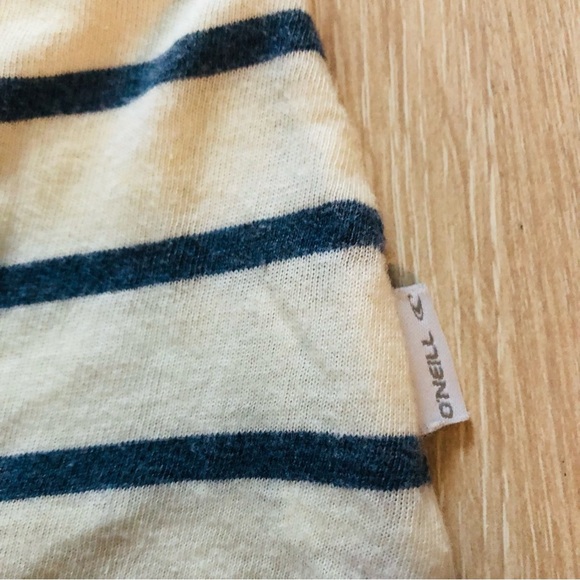 O’Neill Striped Surf Tank Top - Picture 5 of 9